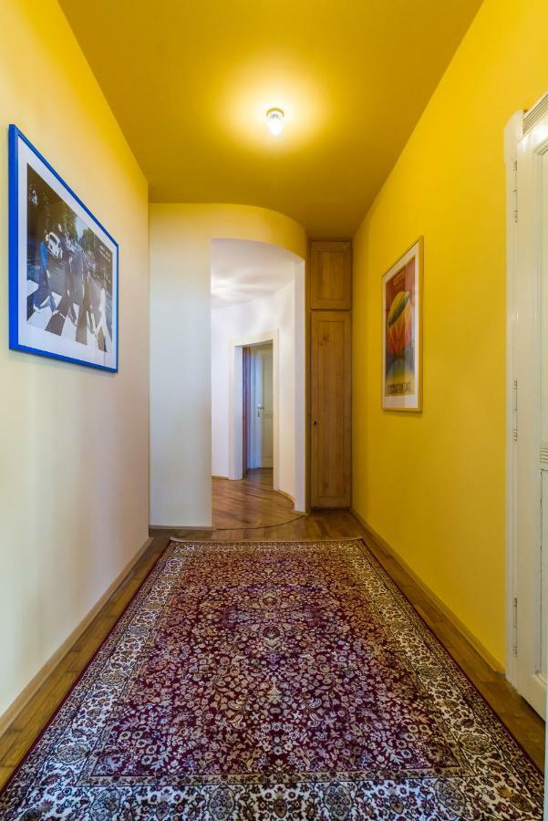 Apartment Victor Praga Exterior foto